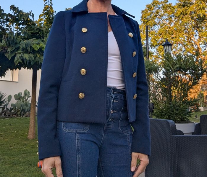 Veste bleu marine – intemporelle et tendance