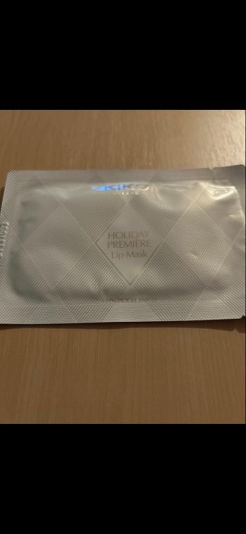 1 masque lèvre neuf 