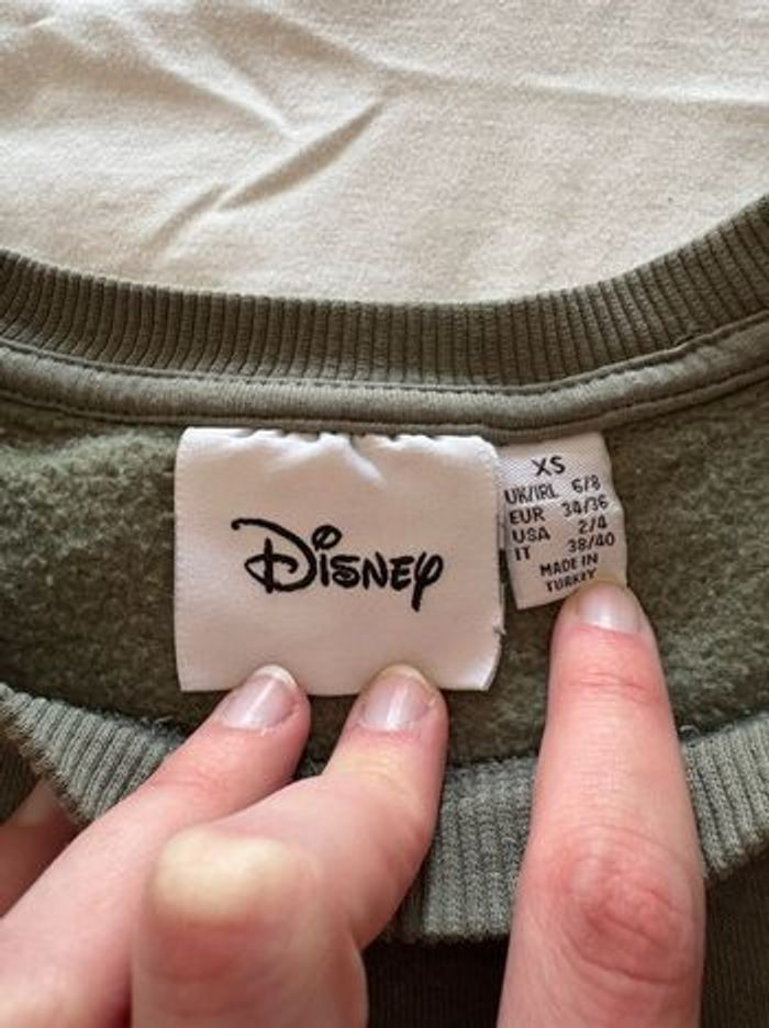Top/pull manche longue kaki Disney - photo numéro 3