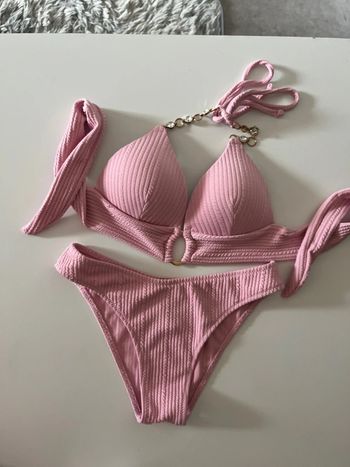 Bikini rose