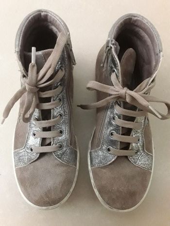 Bottines marron cuir fille 33 TBE