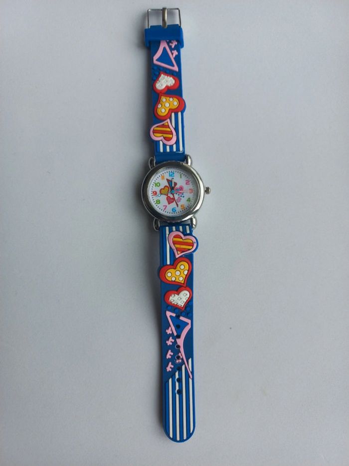 Montre enfant aiguilles cœur fille