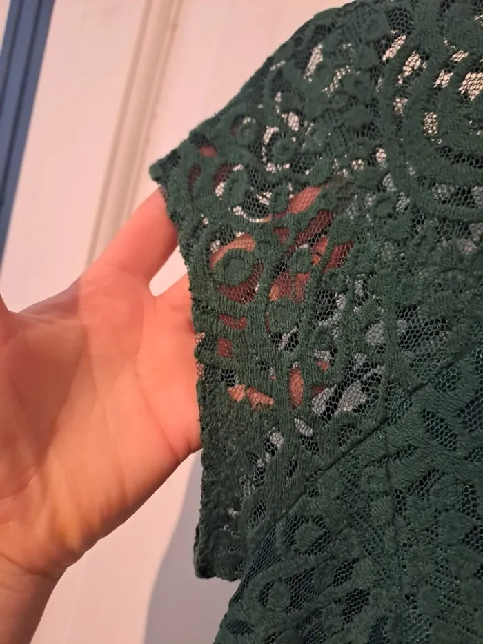 Robe verte H&M dentelle 38 - photo numéro 3