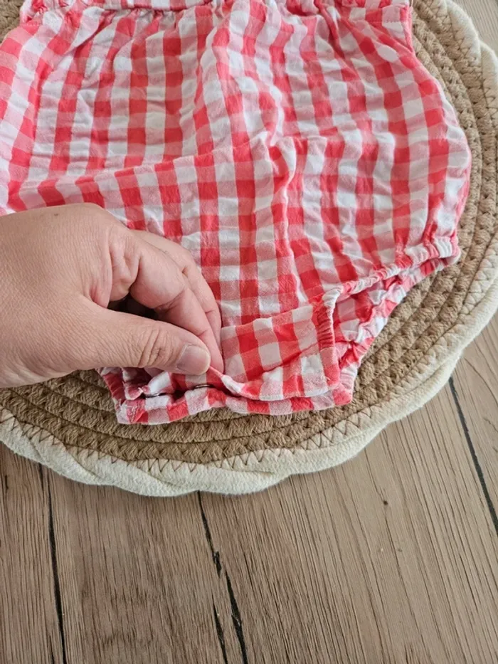 Barboteuse 6 mois - photo numéro 3