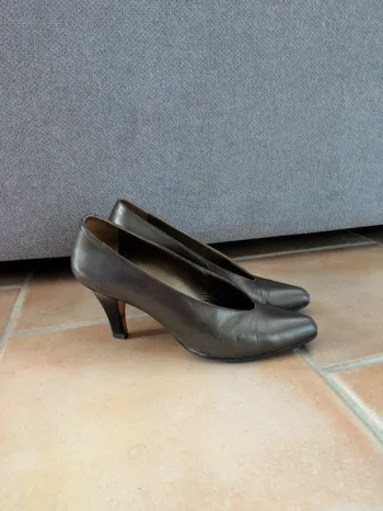 Escarpins beige doré - Yves Saint Laurent - taille 39