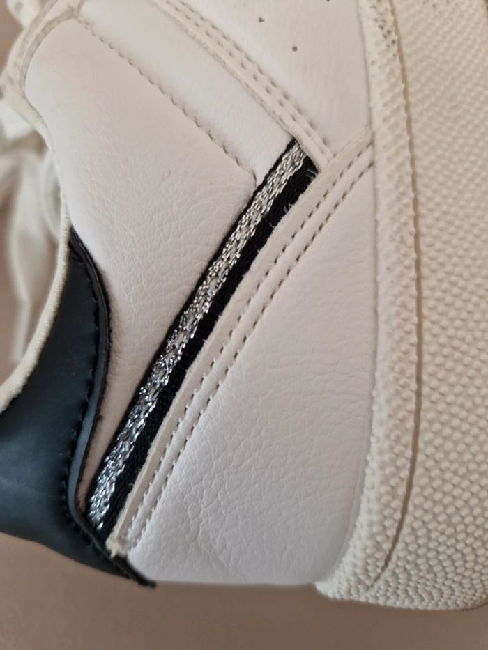 Baskets blanche 🤍 - photo numéro 5