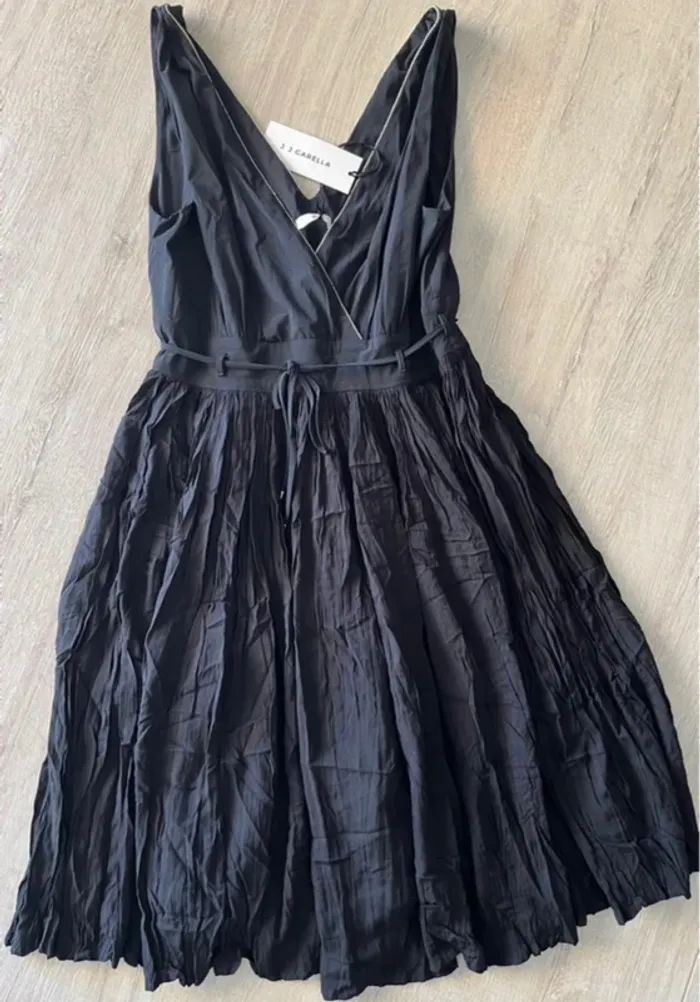 Robe noire neuve femme JJ Garella