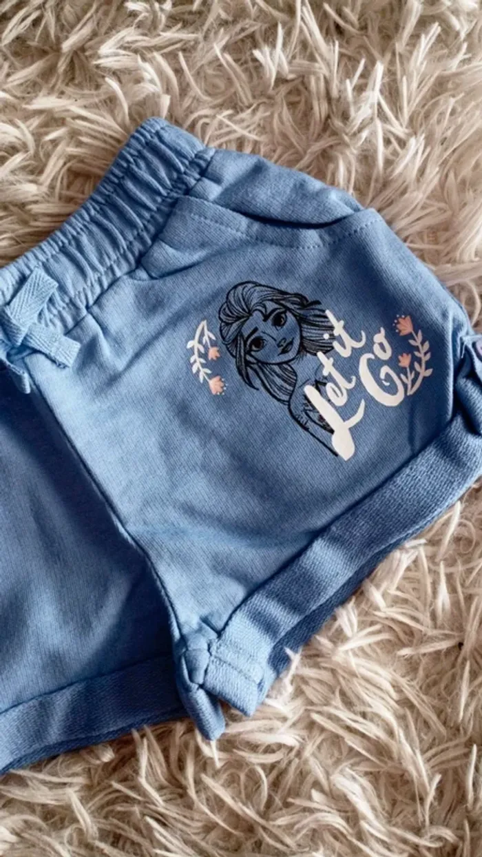 Magnifique short reine des neiges 💐 - photo numéro 2