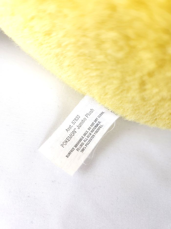 Peluche Pokémon Pikachu Vintage 1999 - Jumbo Plush - Hasbro Tomy - Rare - photo numéro 7