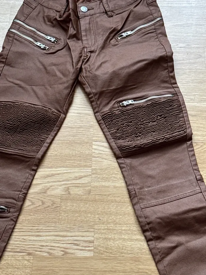 Pantalon taille 36 - photo numéro 2