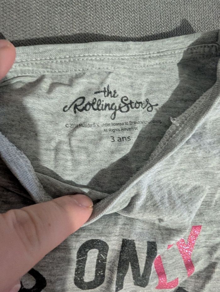 Tshirt manche longue the rolling stones 3 ans - photo numéro 2