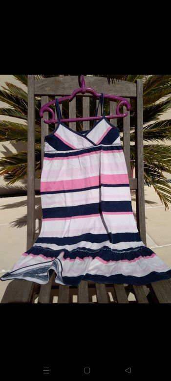 robe à bretelles été / 4-6 ans / 110 à 116 cm