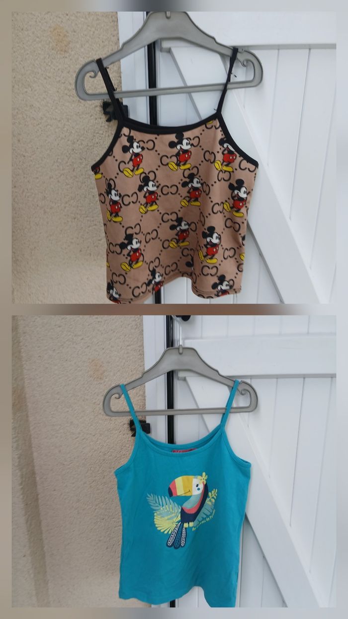 Lot 2 débardeurs filles taille 8 ans