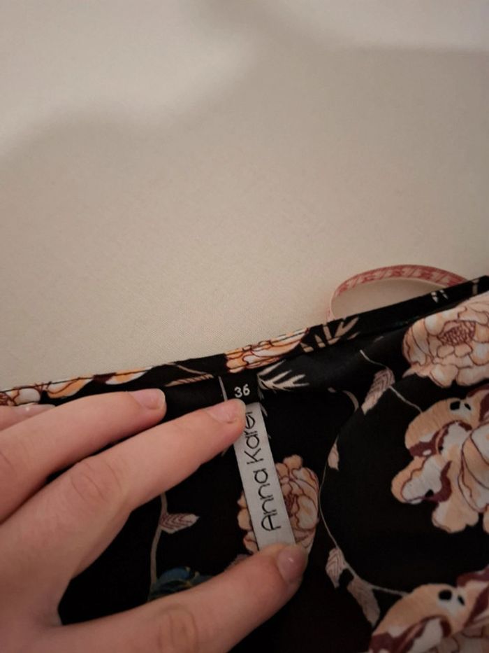 Blouse noire portefeuille Fleurie Anna karel taille S 36 - photo numéro 13
