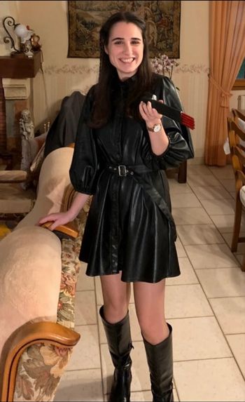 Robe noire imitation cuir