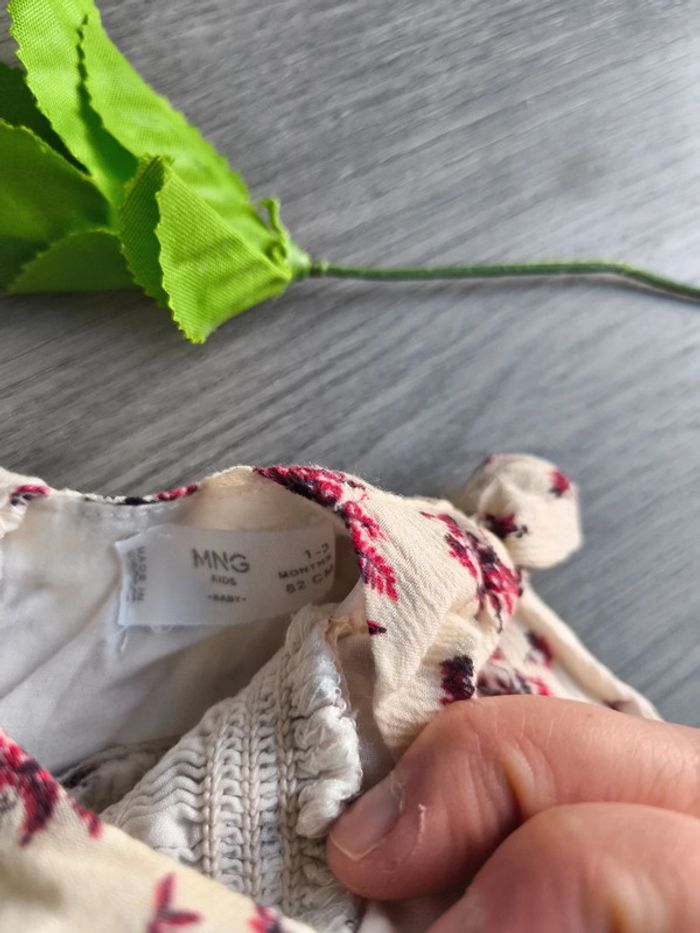 Haut avec petite culotte bebe Fille 1/3mois - photo numéro 4