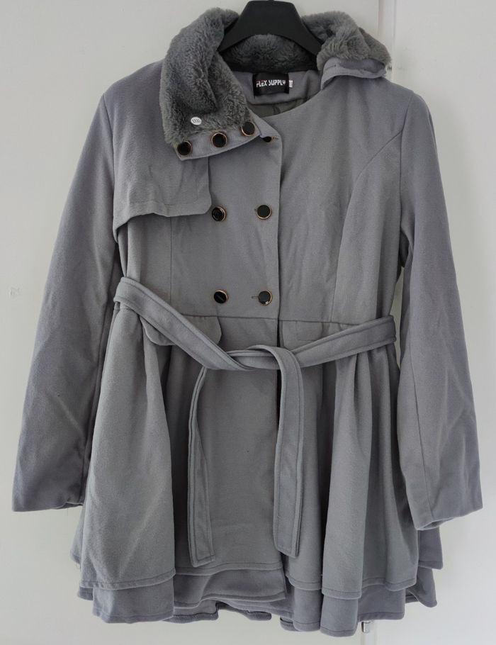Manteau femme gris 3XL neuf col laine avec ceinture hiver