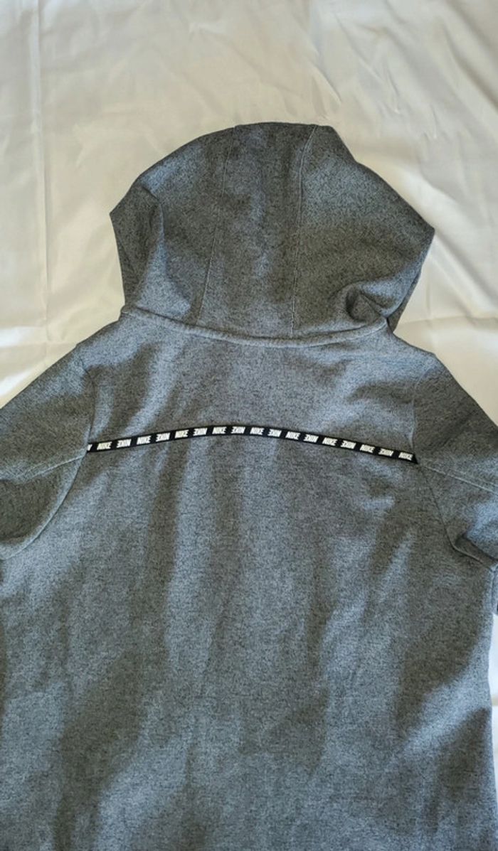 Veste Nike - photo numéro 3