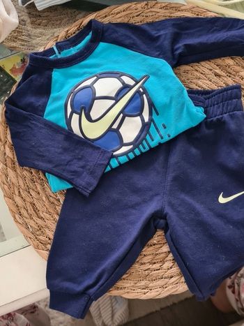 Ensemble body +bas Nike