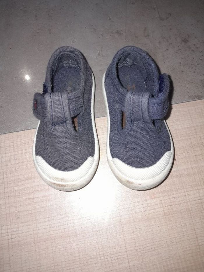 Chaussure 18