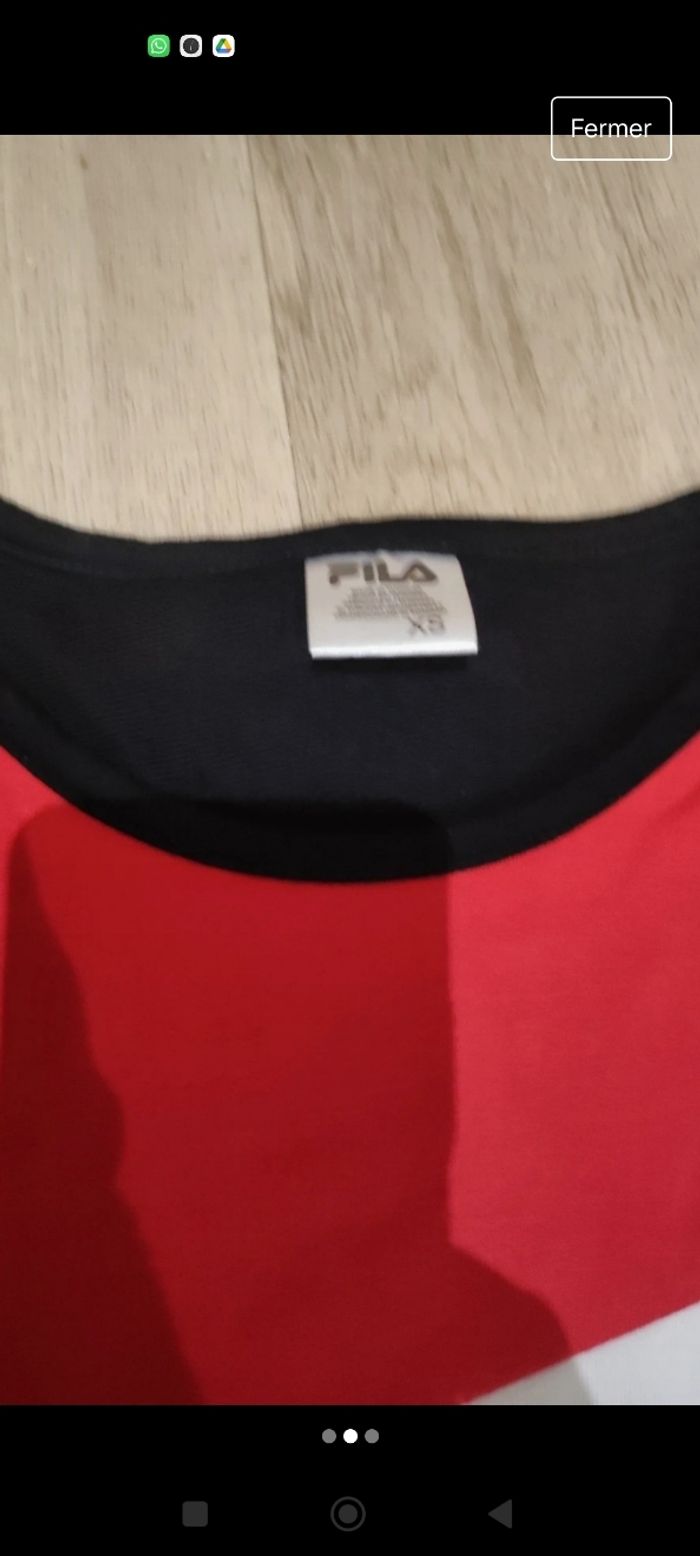 T-shirt fila taille XS - photo numéro 3