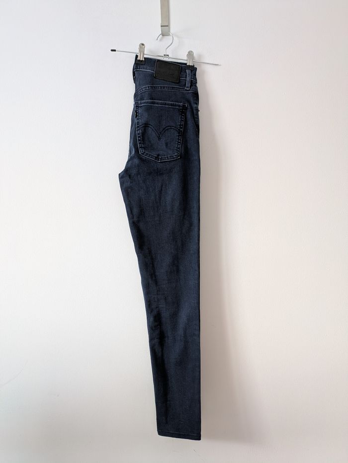 Jean Levi's Mile High Super Skinny - taille 25 - photo numéro 3