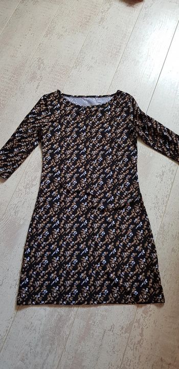 Robe motifs manches 3/4