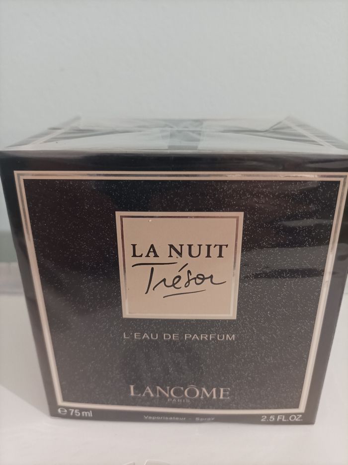 Parfum femme la nuit trésor Lancôme