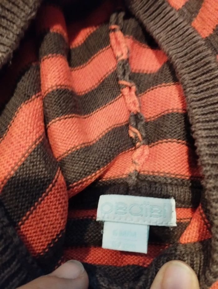 Pull a capuche rayé - photo numéro 2