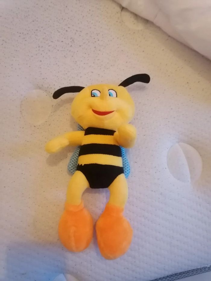 Peluche buzzy l'abeille