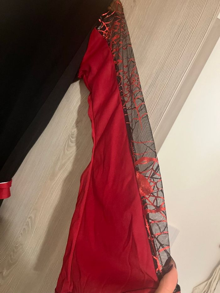 Costume vampire enfant – 10/12 ans 🧛♂️🖤 - photo numéro 3