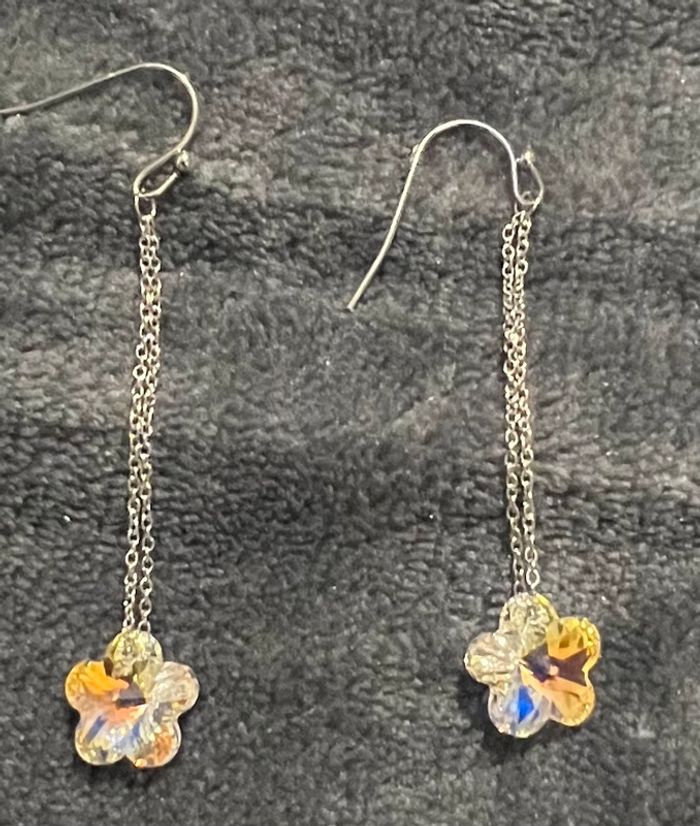 Boucle d’oreilles pendante pierre strass fleur bien braillant acier inoxydable argenté - photo numéro 3