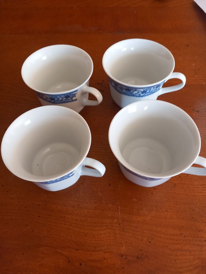 Lot 4 tasses