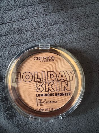 Poudre bronzante neuve