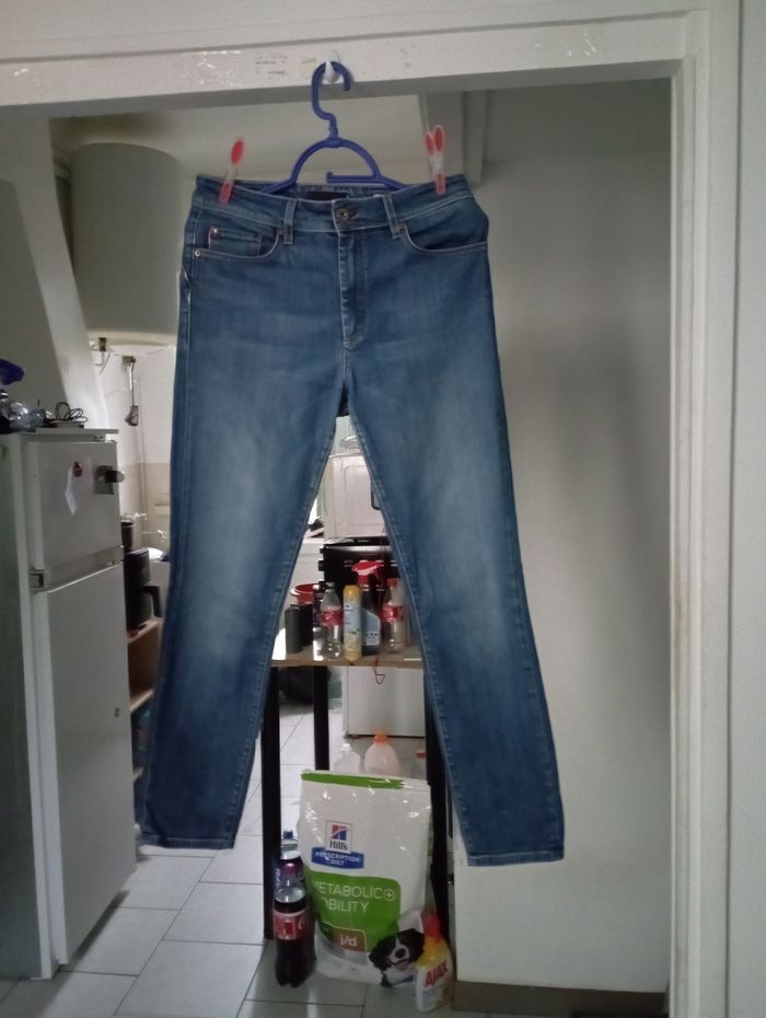 Jean salsa taille 38 couleur bleu