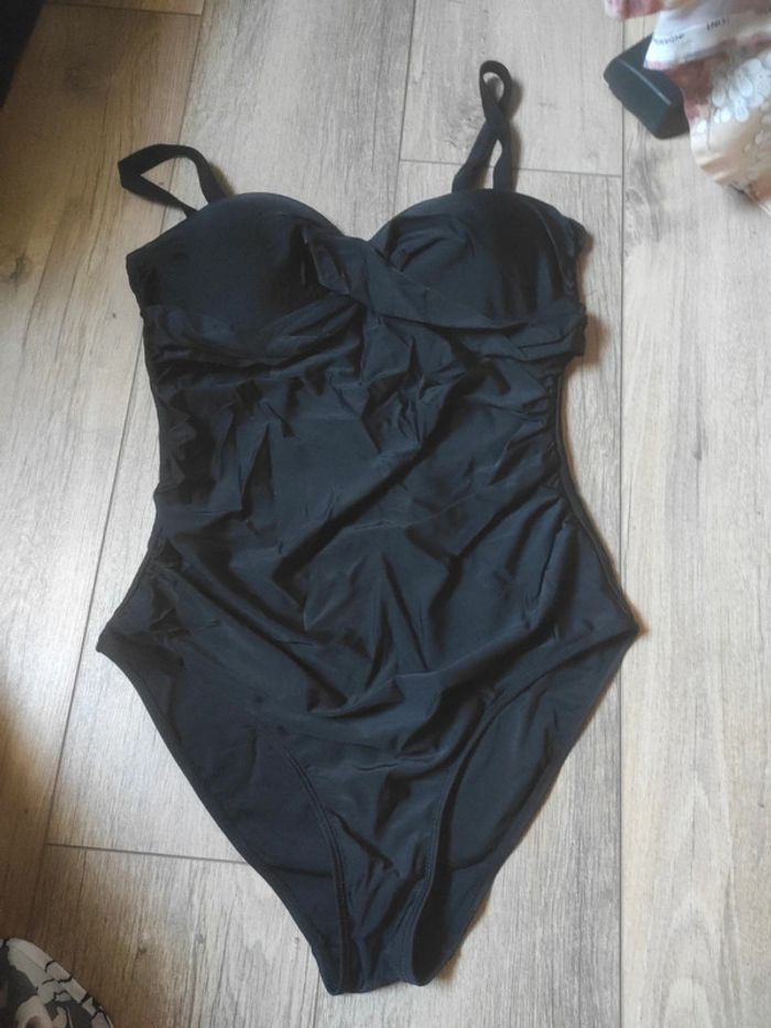 Maillot de bain taille 38