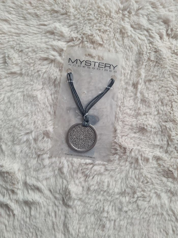 Collier