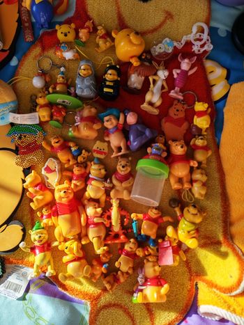 Lot Winnie l'ourson figurine