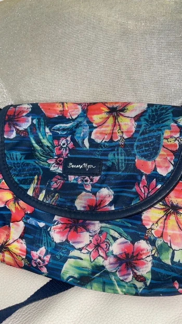 Sac Bandoulière Banana Moon Fleuri - Très Bon État - photo numéro 2
