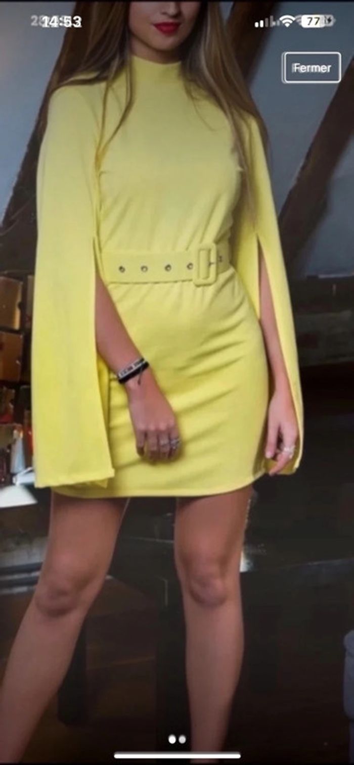 Robe jaune