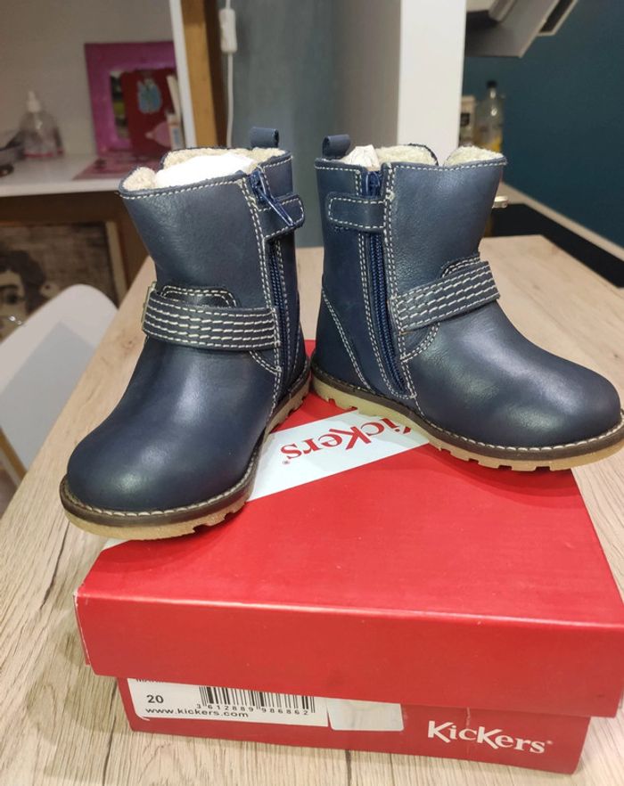 Bottines bleu marine kickers 20 neuves - photo numéro 2