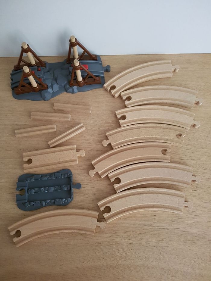 Brio world circuit de train en bois âge d'or du rail - photo numéro 7