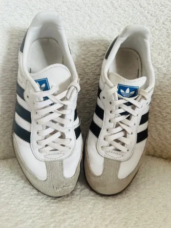 Adidas Samba 33