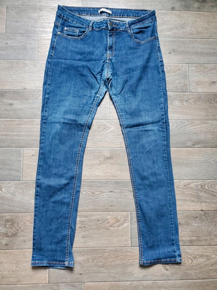 Jeans stretch taille 44 bon état