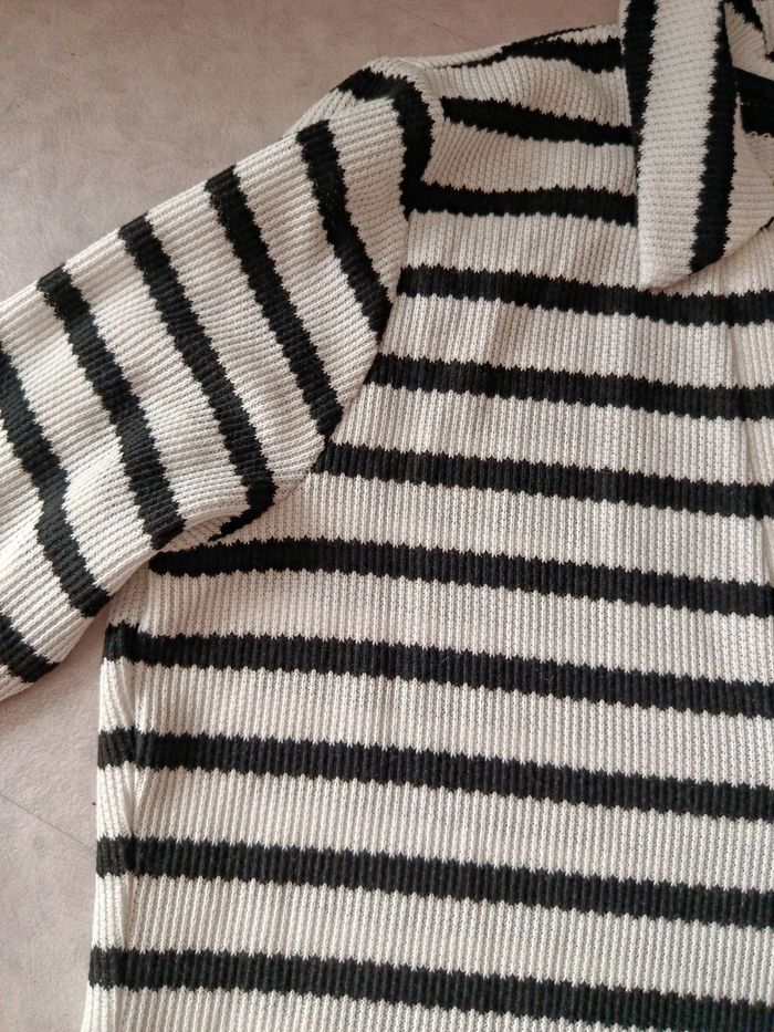 Pull ZARA T L - photo numéro 3