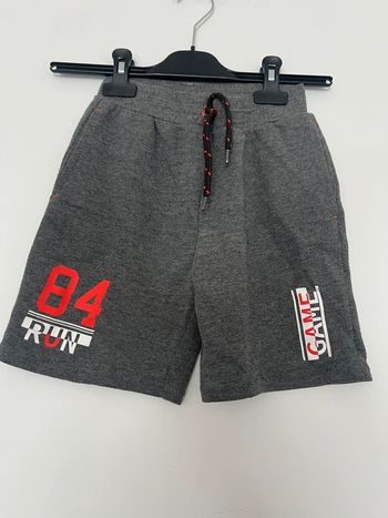 Short 8 ans