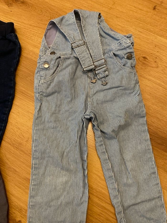 Lot pantalon 24 mois - photo numéro 2