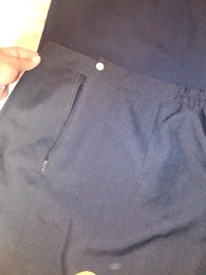 Jupe femme et chemise bleu marine taille 50 - photo numéro 7