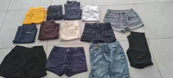 Lot pantalons et shorts