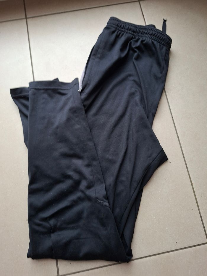 Jogging homme - photo numéro 5